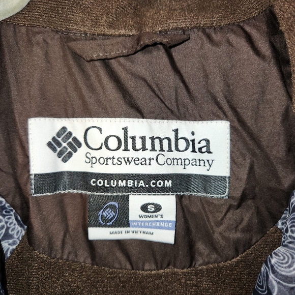 Columbia Vintage Chocolate Embroided Quilted Jacket - Picture 4 of 12